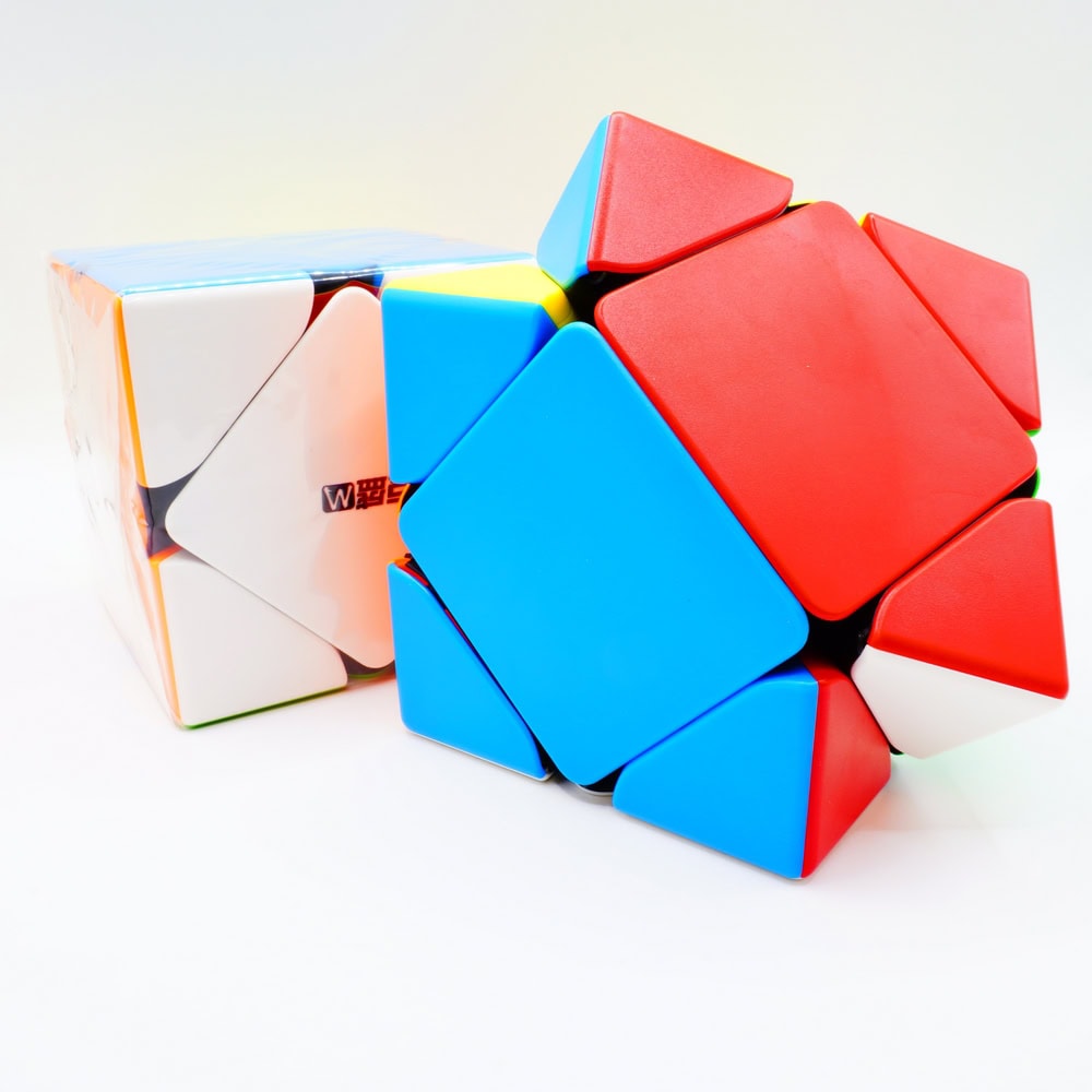 Skewb 9cm Googol (Magnetic)