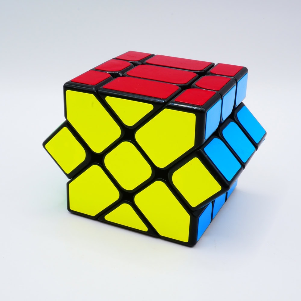 Ghosted Cone 3x3x3 (LicHar-Carlos Ramirez)