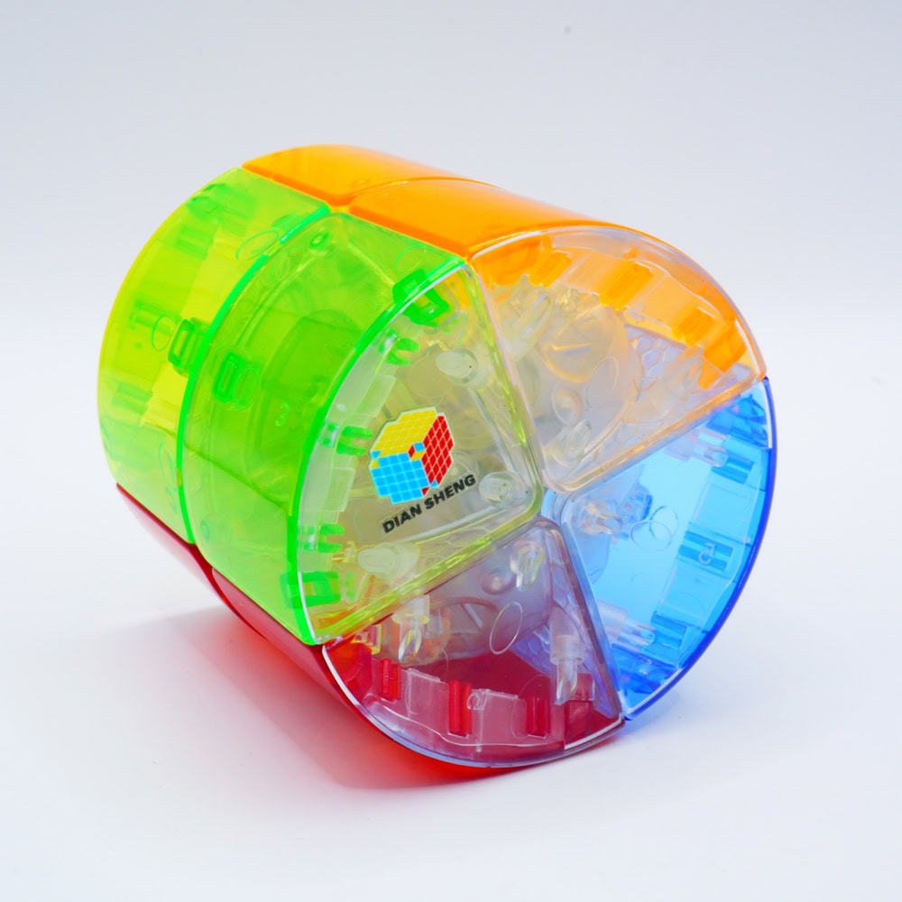 Barrel 2x2x2 Cube Eisfarbe