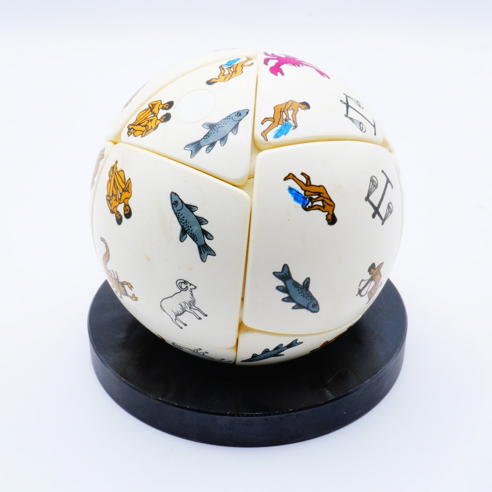 Finder's Ball - Expo 92 (Simco) 2x2x2