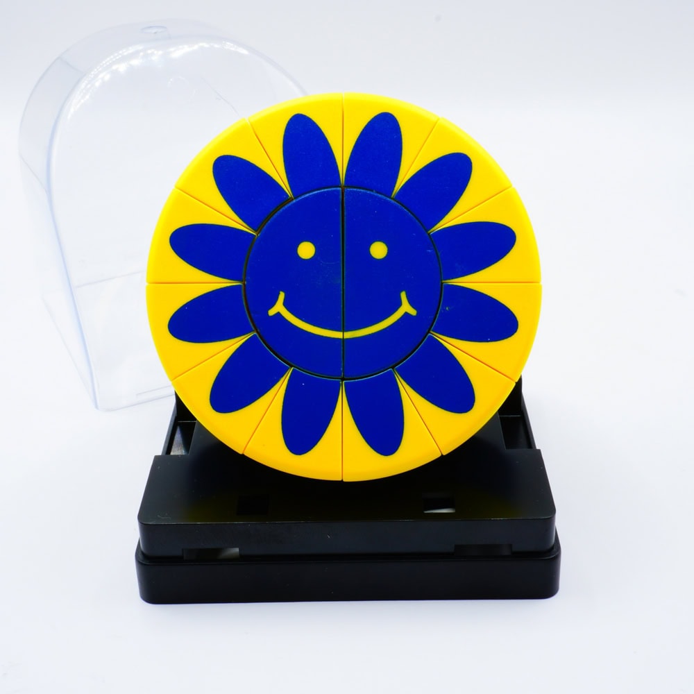 Red & Yellow Puck (IBEA)